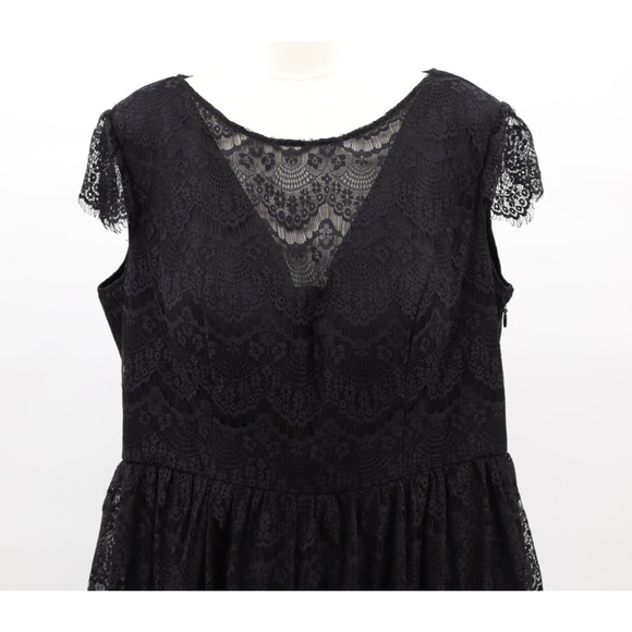 Chi Chi London Plus Size 18 Premium Lace Dress Black Scallop Hem Whimsigoth - Picture 3 of 9